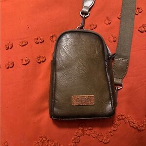 Wrangler Olive Green Crossbody Bag